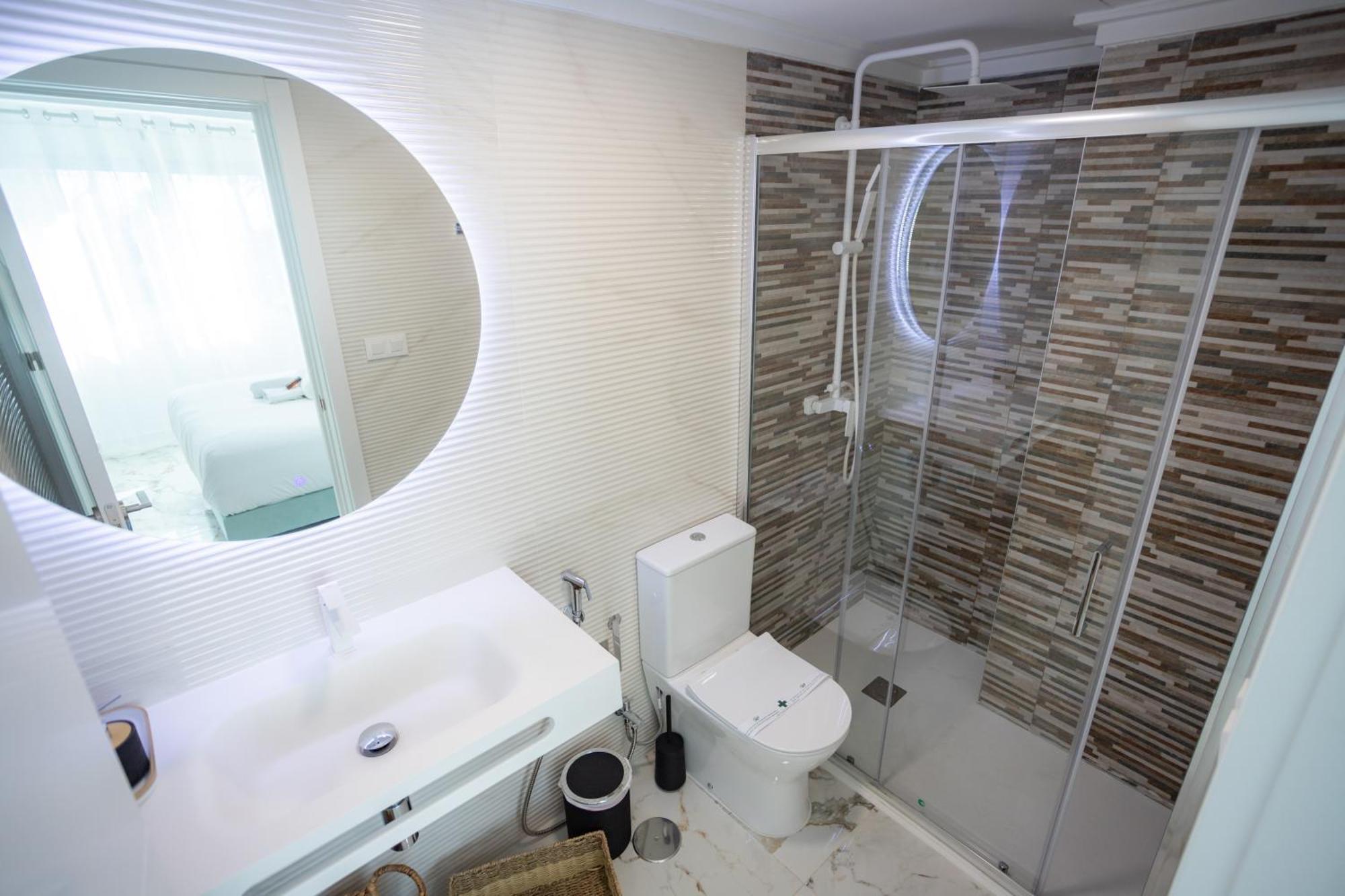 L&G Apartments Bahia Suite Alicante Luaran gambar